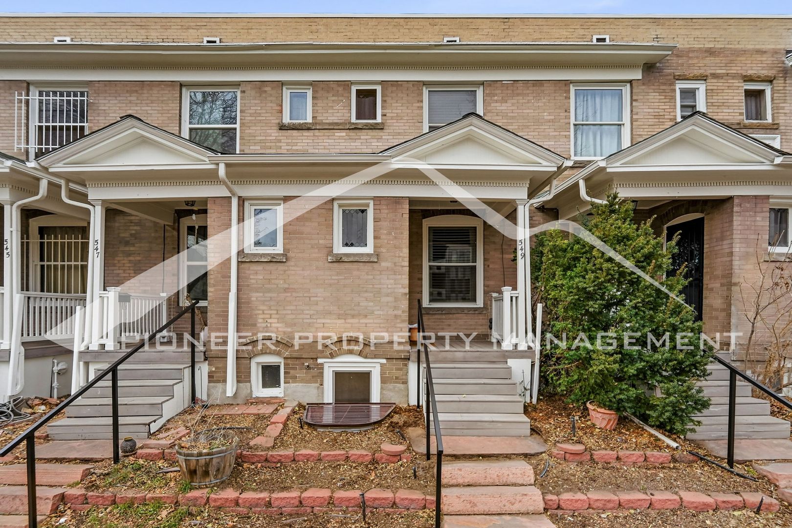 Denver Townhome: 549 N Logan St
