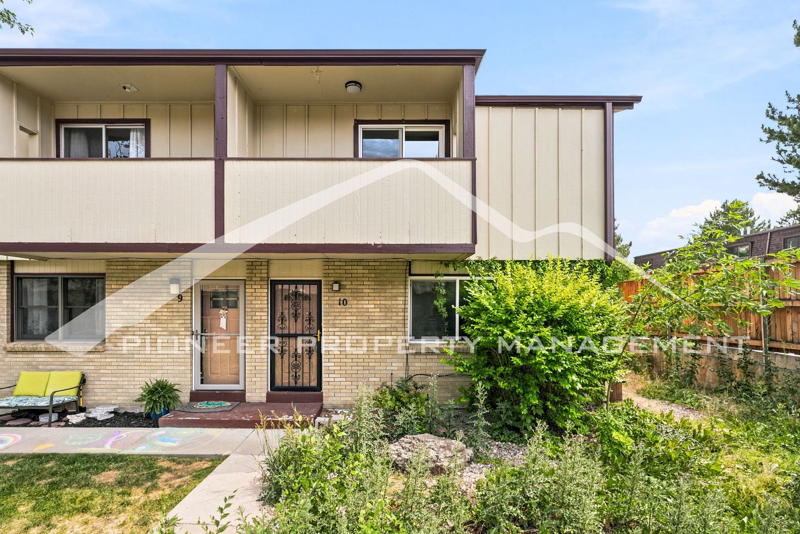 Lakewood Townhome: 1827 Quail St Apt #10