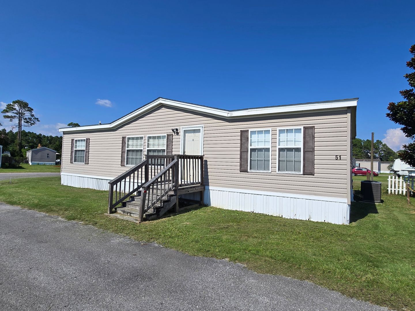 Pensacola Apartment: 1000 S Fairfield Dr