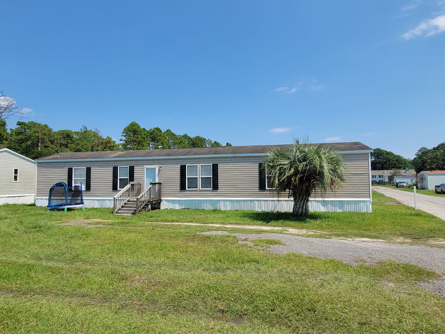 Pensacola Apartment: 1000 S Fairfield Dr
