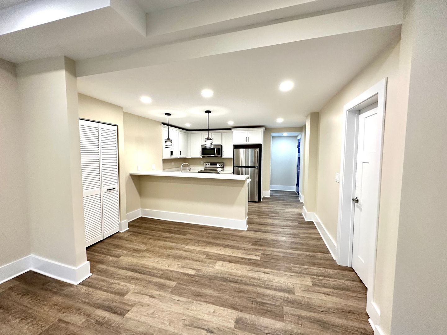 Pittsburgh Apartment: 320/322 Boggs Avenue