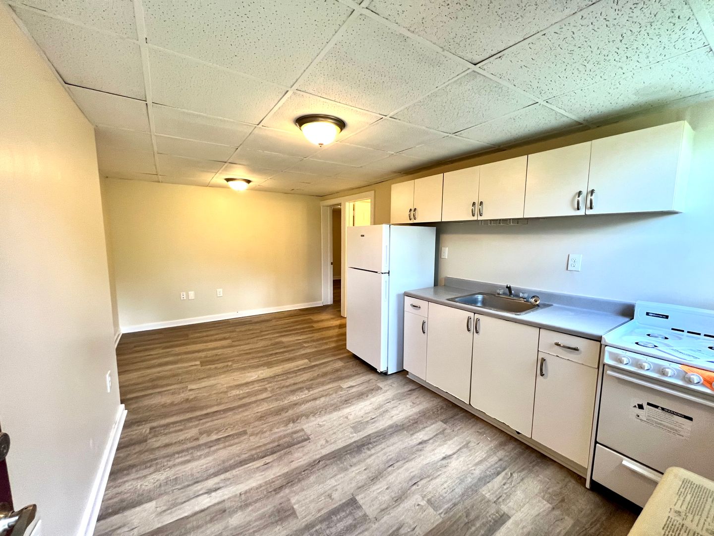 Pittsburgh Apartment: 214/216 Oneida Street