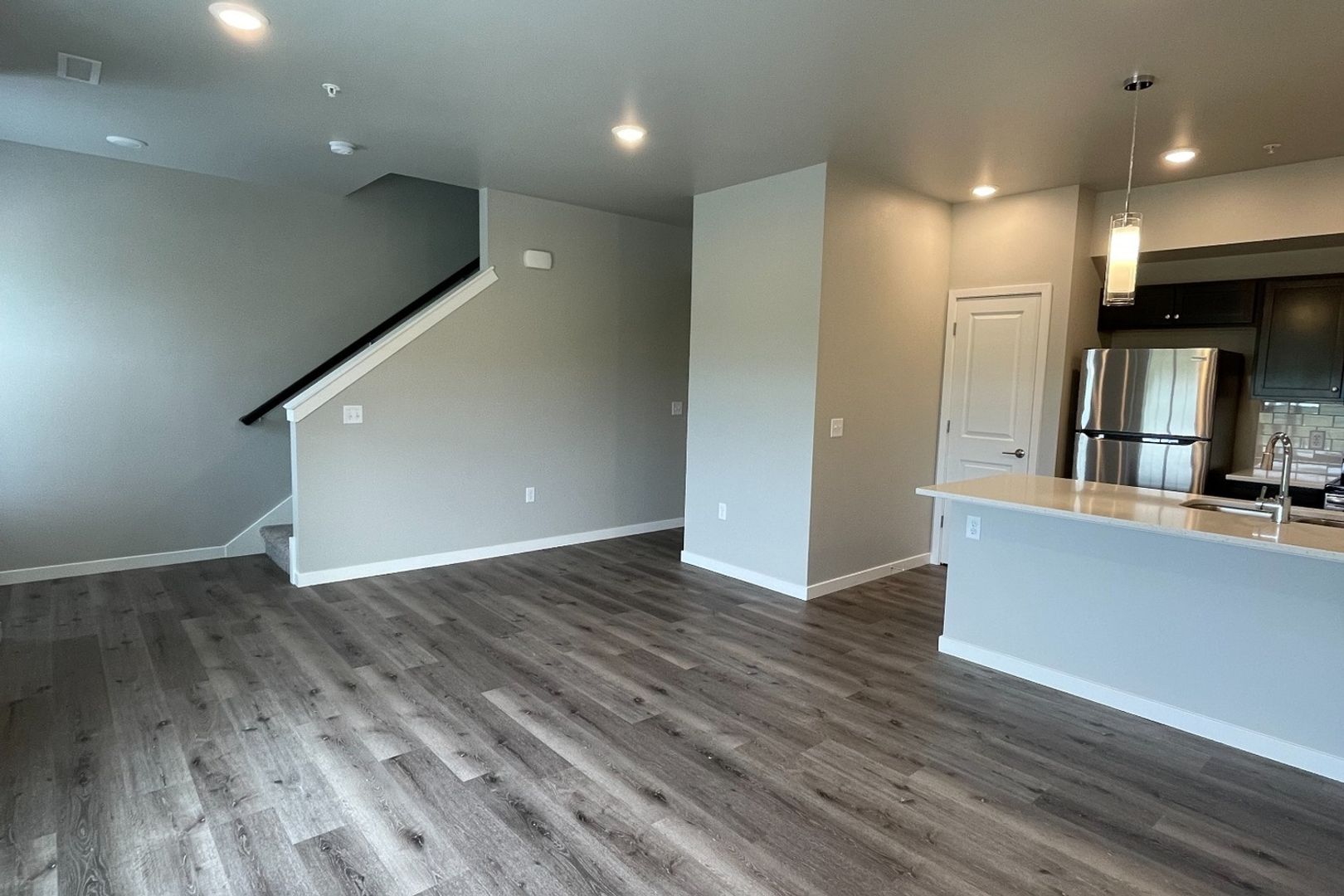 Cedar Rapids Apartment: 131 Griswold Way SW