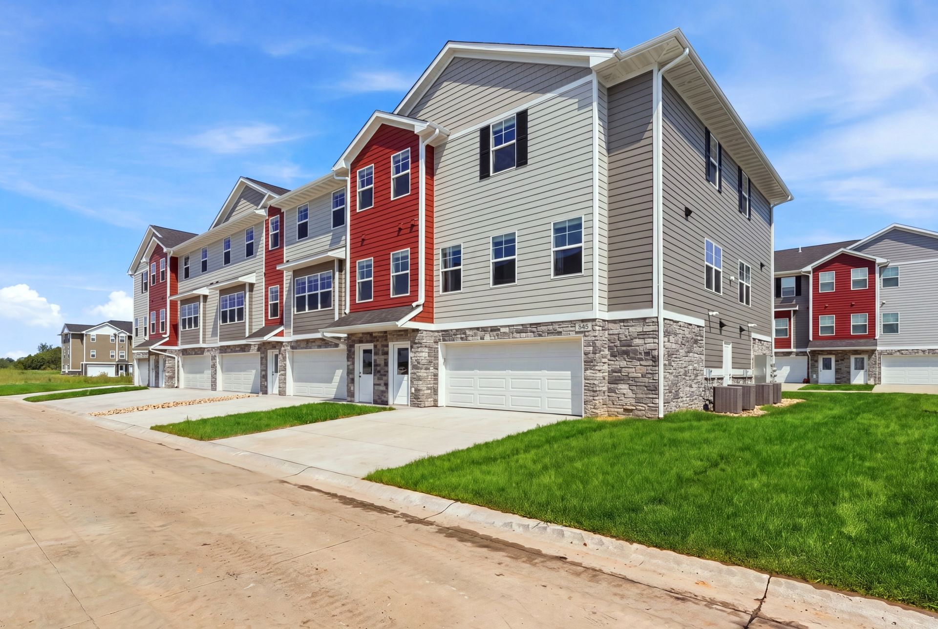 Cedar Rapids Townhome: 143 Ellen Ln SW - Unit #3