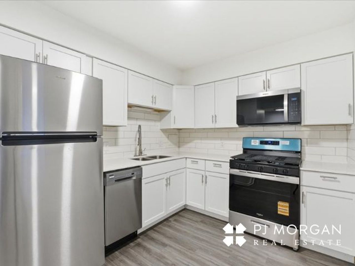 Omaha Apartment: 725 S. 37th St