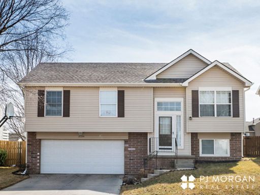 17729 Olive street – photo 1