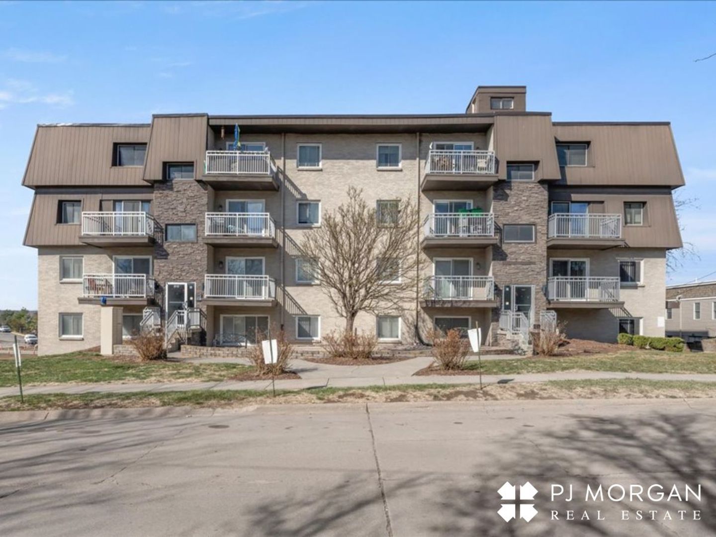 Omaha Apartment: 810 North 107th Avenue
