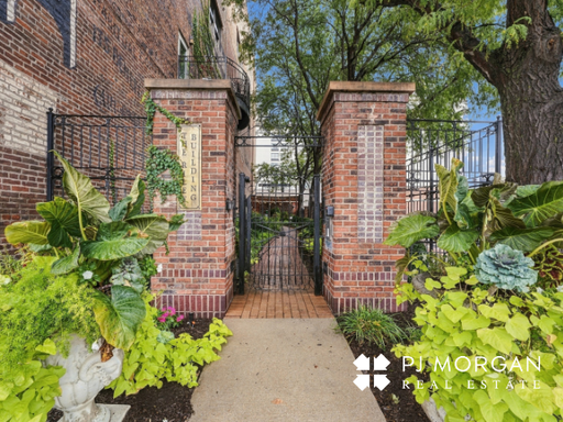 2 Bed 2 Bath Rental at 1012 Douglas St - 307, Omaha, NE – photo 1
