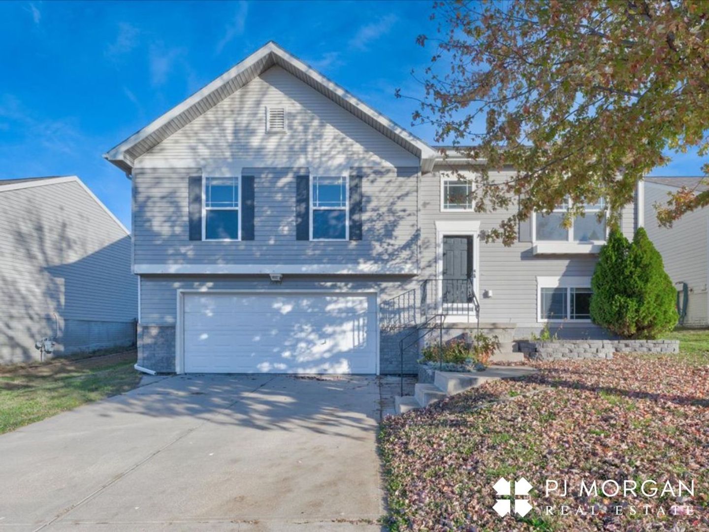 Omaha House: 11004 Weber