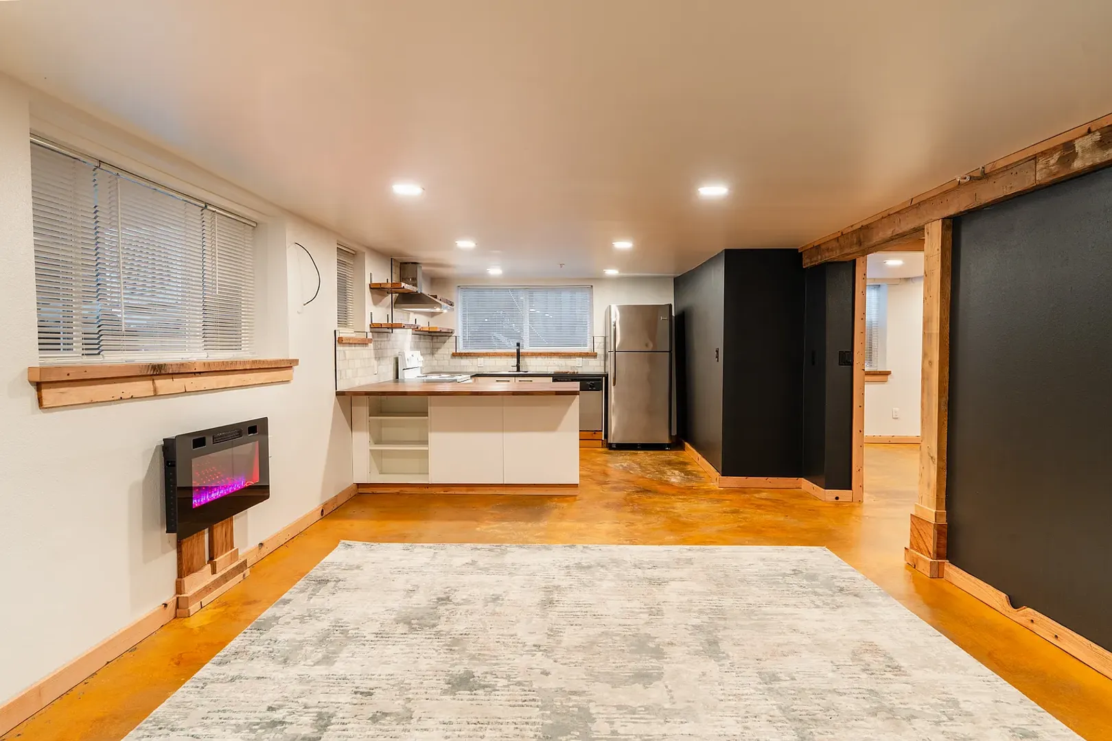 PORTLAND Condo: 1815 NW HOYT ST #1