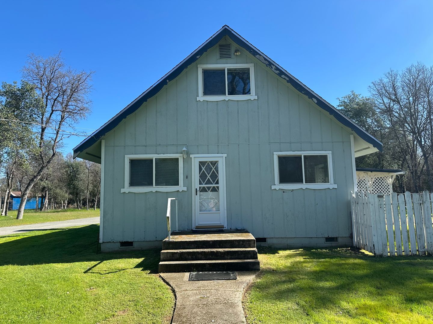 Cottonwood House: 3390 Carriage Ln.