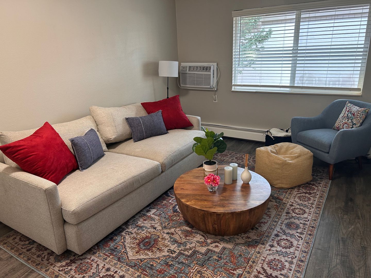 Pueblo Apartment: 1300 Lakeview Ave