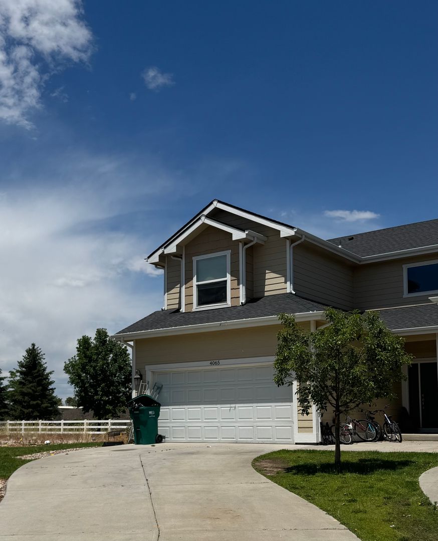 Evans Apartment: Meadowview Court
