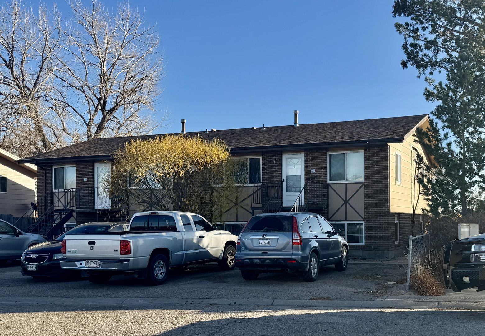 LaSalle Apartment: 306 W. Union Avenue