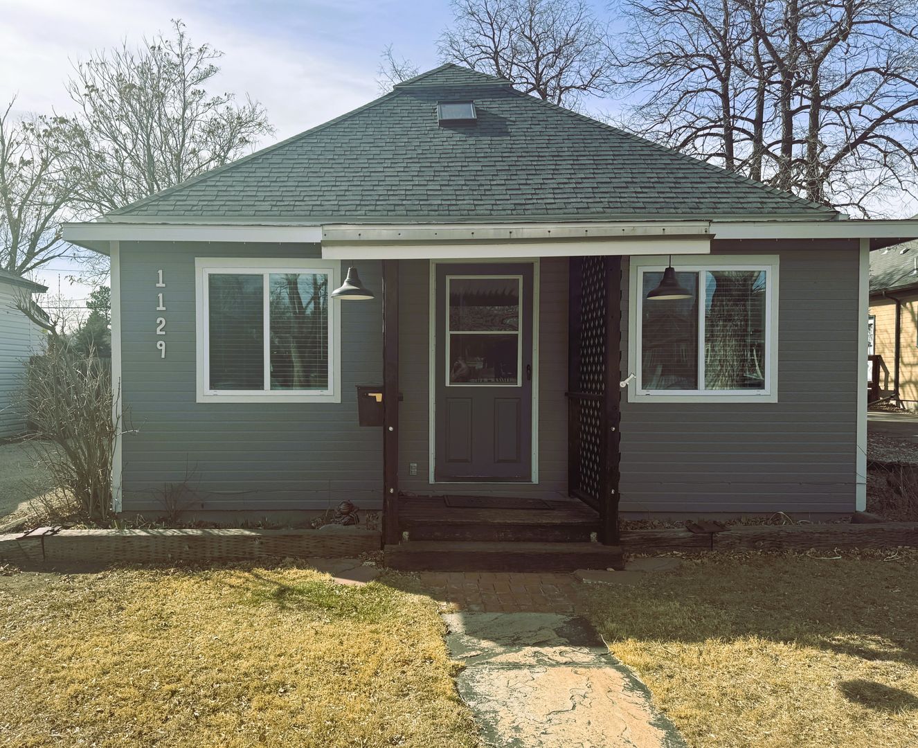 Loveland House: 1129 Cleveland Avenue