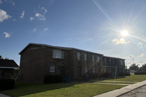 2 Bed 1.5 Bath Apartment-Wilkes Townhomes UNDER RENOVATIONS