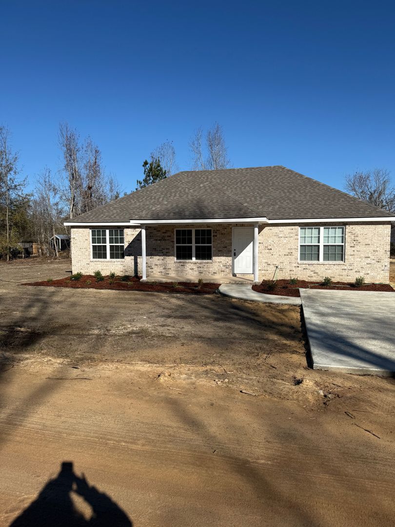 Vidalia House: 156 Hunington Circle