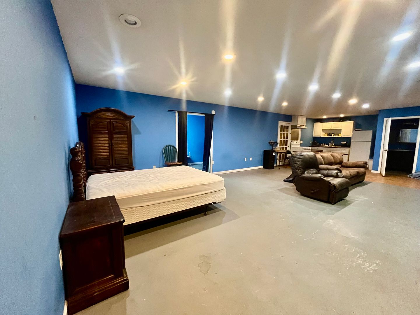 Vidalia Apartment: 332 Commerce Loop Unit C
