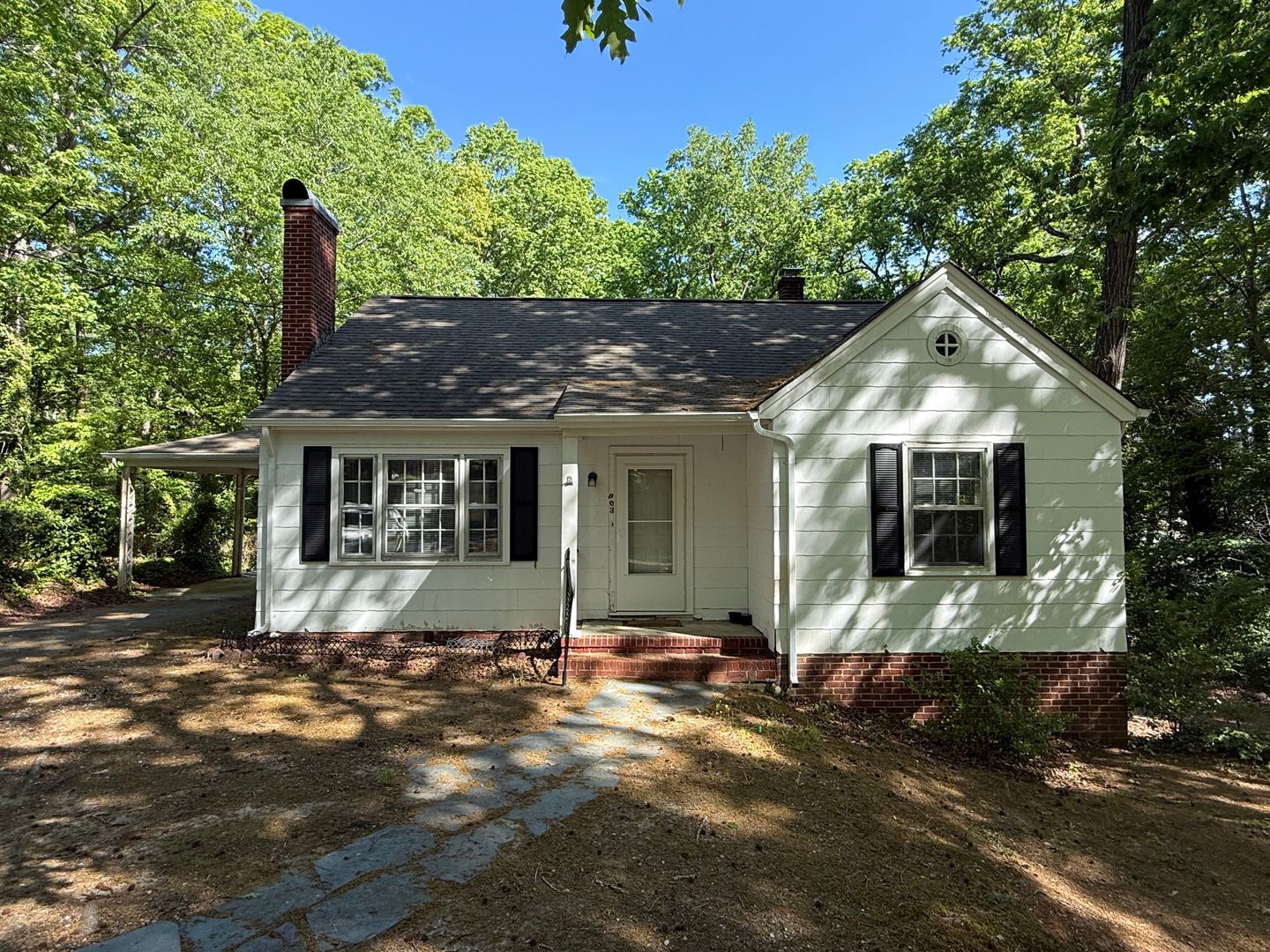 Wadesboro House: 903 E Wade St