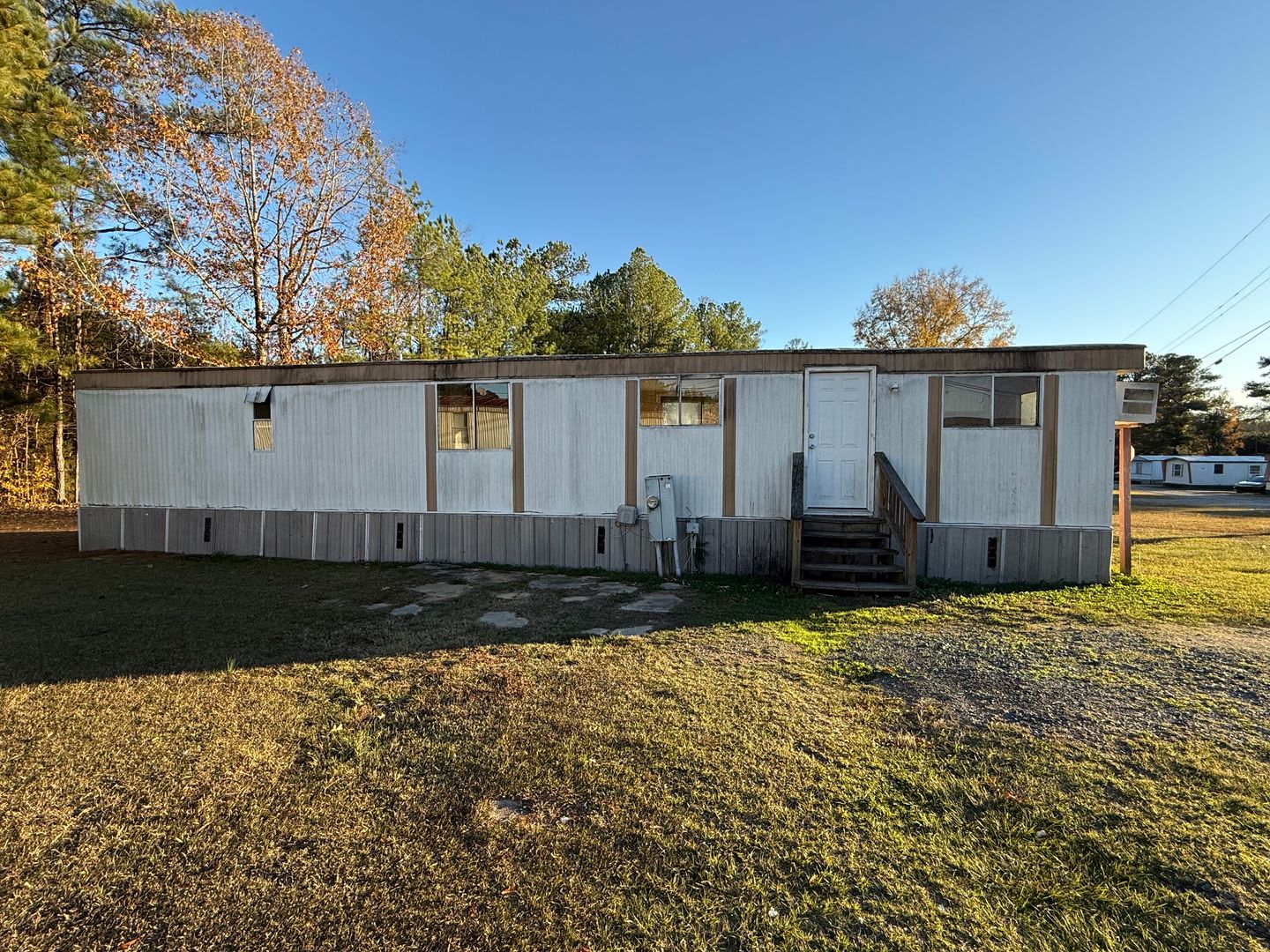 Wadesboro House: 43 Manchester Rd