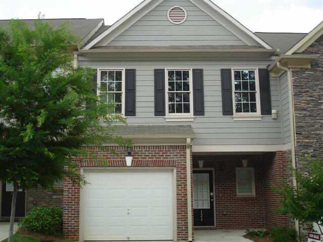 Acworth House: 121 Red Barn Lane