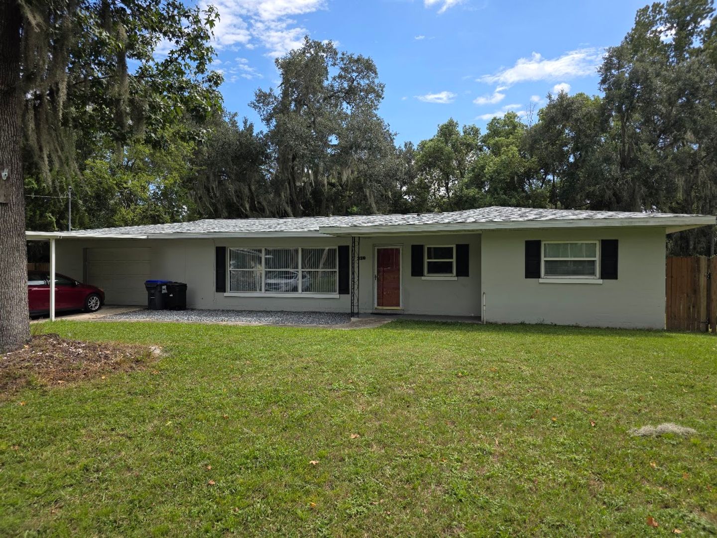 Crystal River House: 338 NE 3RD ST
