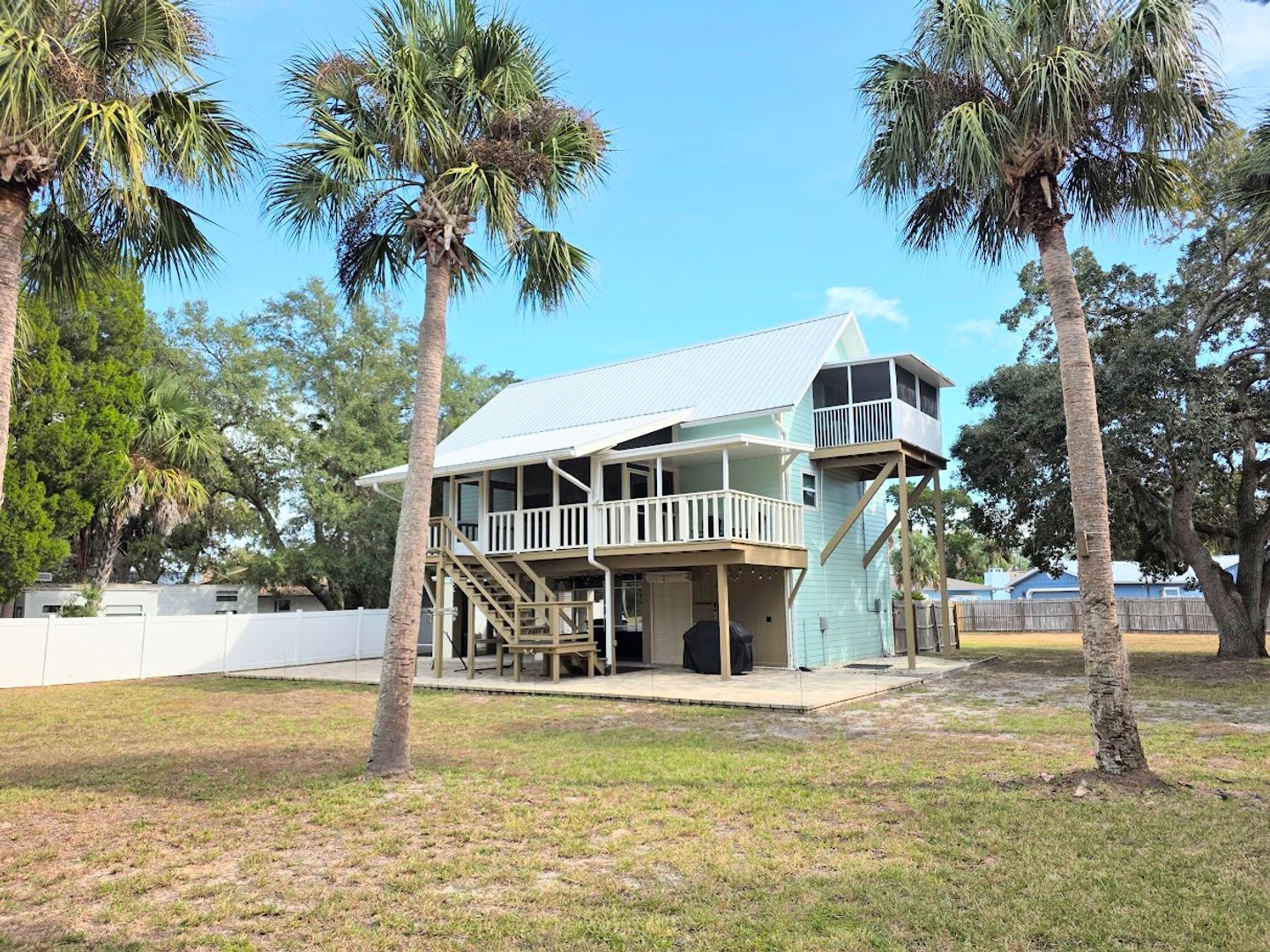 Crystal River House: 11307 W Coral Court