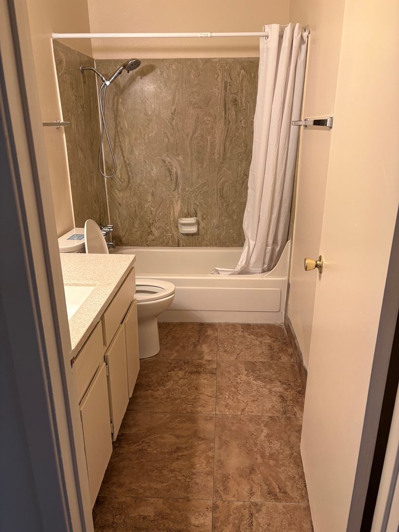 Ponderosa 3-Bed/2-Bath Furnished 9 of 12