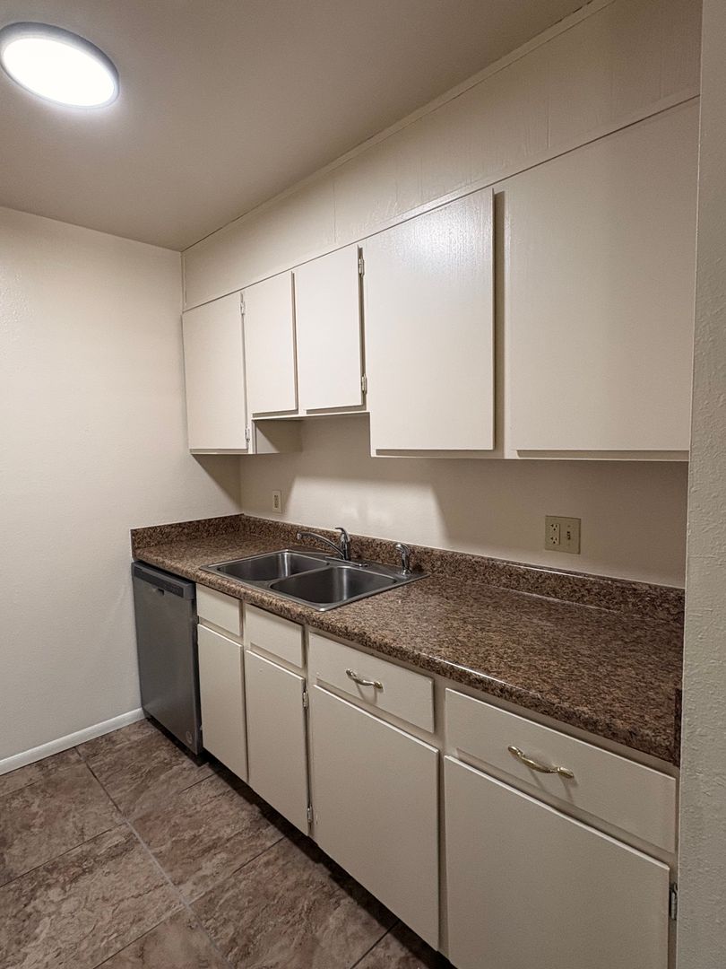 Ponderosa 3-Bed/2-Bath 4 of 12