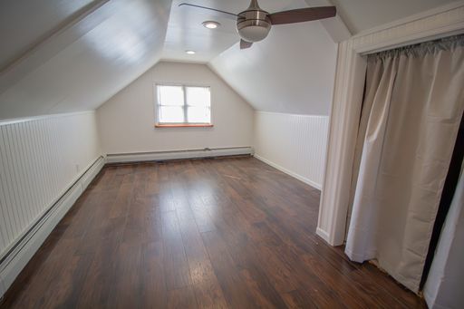 Listing photo thumbnail