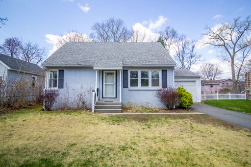 3 BD 2BA - North Colonie Schools