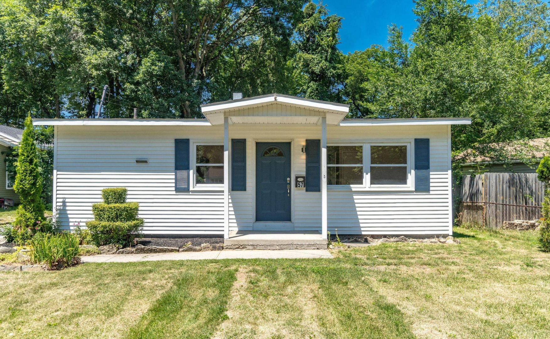 Listing photo
