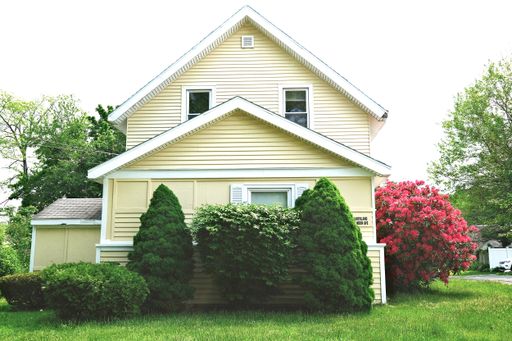 Listing photo thumbnail