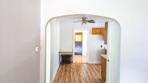 Listing photo thumbnail