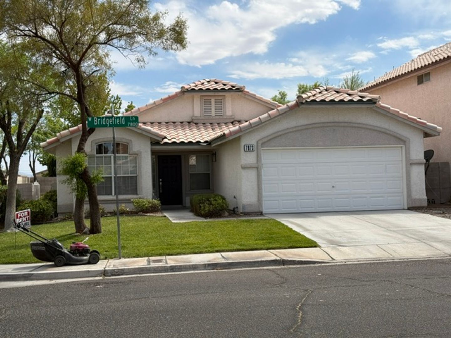 LAS VEGAS House: 7873 BRIDGEFIELD LN