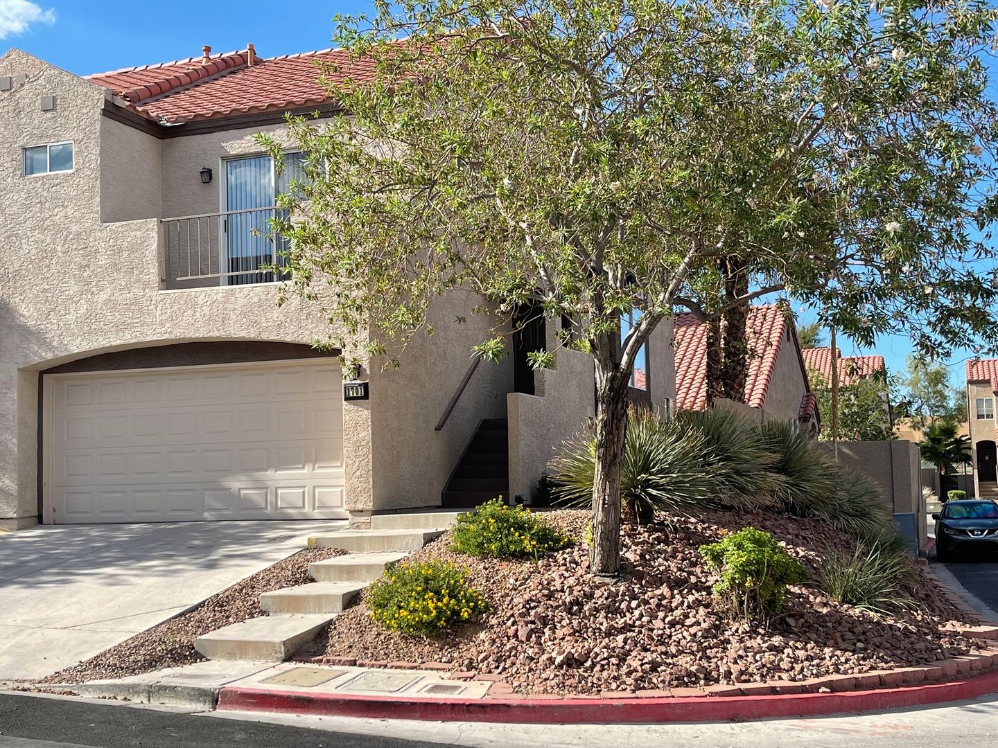 HENDERSON House: 1701 EMPIRE MINE DR