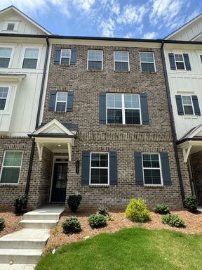 Beautiful 4 bedroom townhome in desirable Lawrenceville by Platinum Property Management Services, Inc. – photo 1