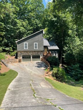 Fabulous, 4 bedroom hidden gem in prestigious East Cobb, by Platinum Property Management Services, Inc. – photo 1