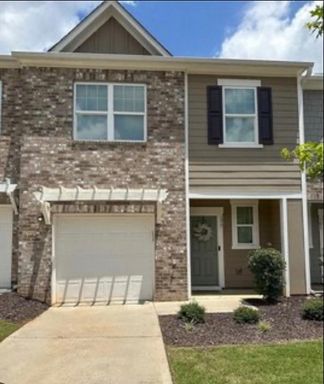 Better-than-new 3 bedroom townhome in McDonough by Platinum Property Management Services, Inc. – photo 1