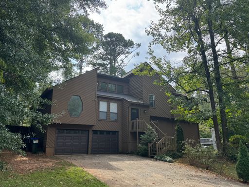 4 Bedroom House – 4818 Highpoint Dr Ne, Marietta, GA 30066
