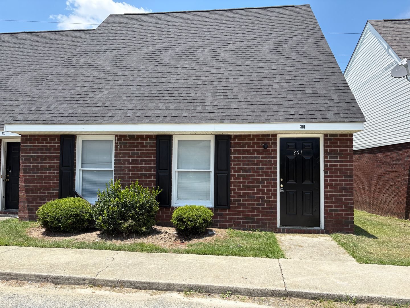 Statesboro House: 230 Lanier Drive