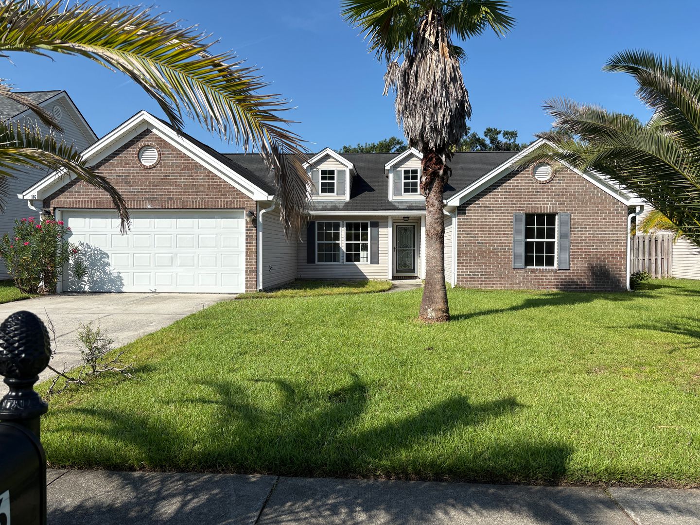 Savannah House: 116 Wax Myrtle Court