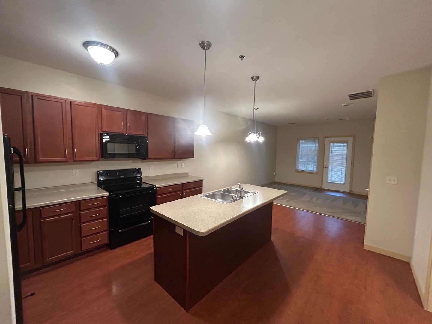 Green Bay Apartment: 401 N. Washington Street