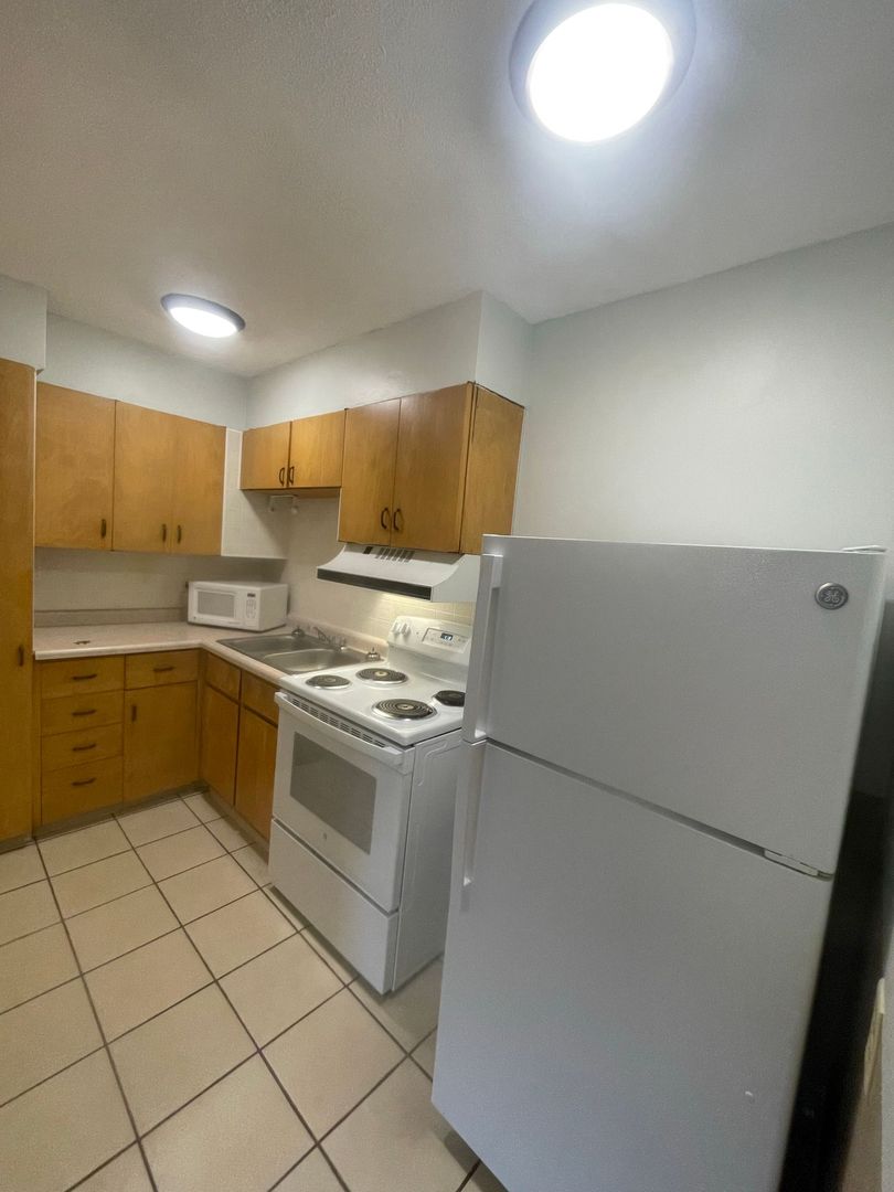 Wausau Apartment: 616 Franklin St