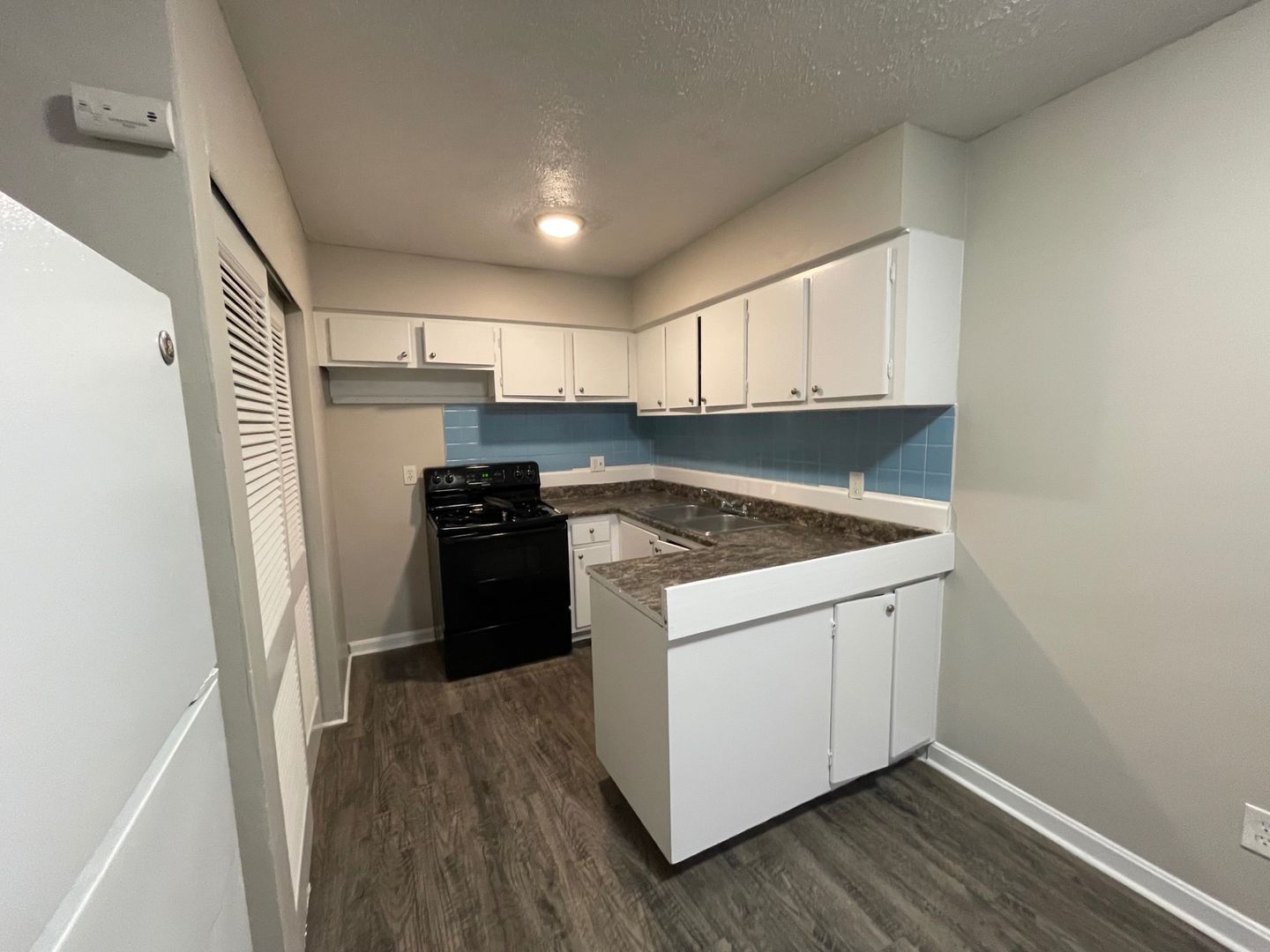Lexington Apartment: 1565 Alexandria Dr