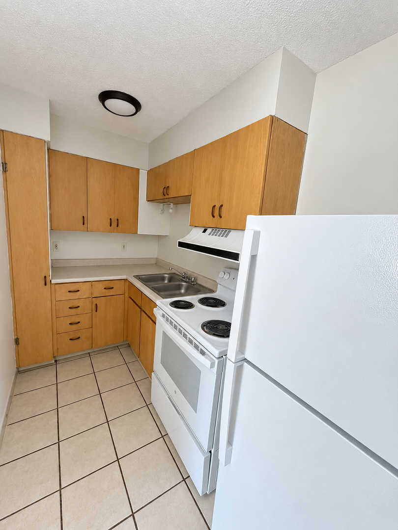 Wausau Apartment: 616 Franklin St