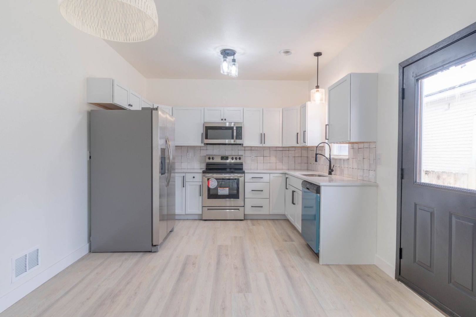 Wausau Apartment: 119/121 River St