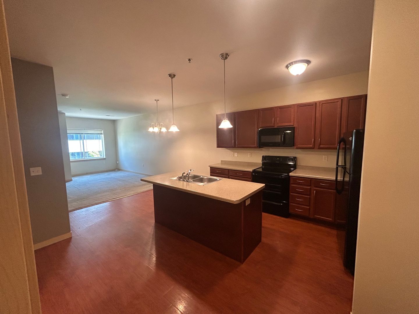 Green Bay Apartment: 401 N. Washington Street