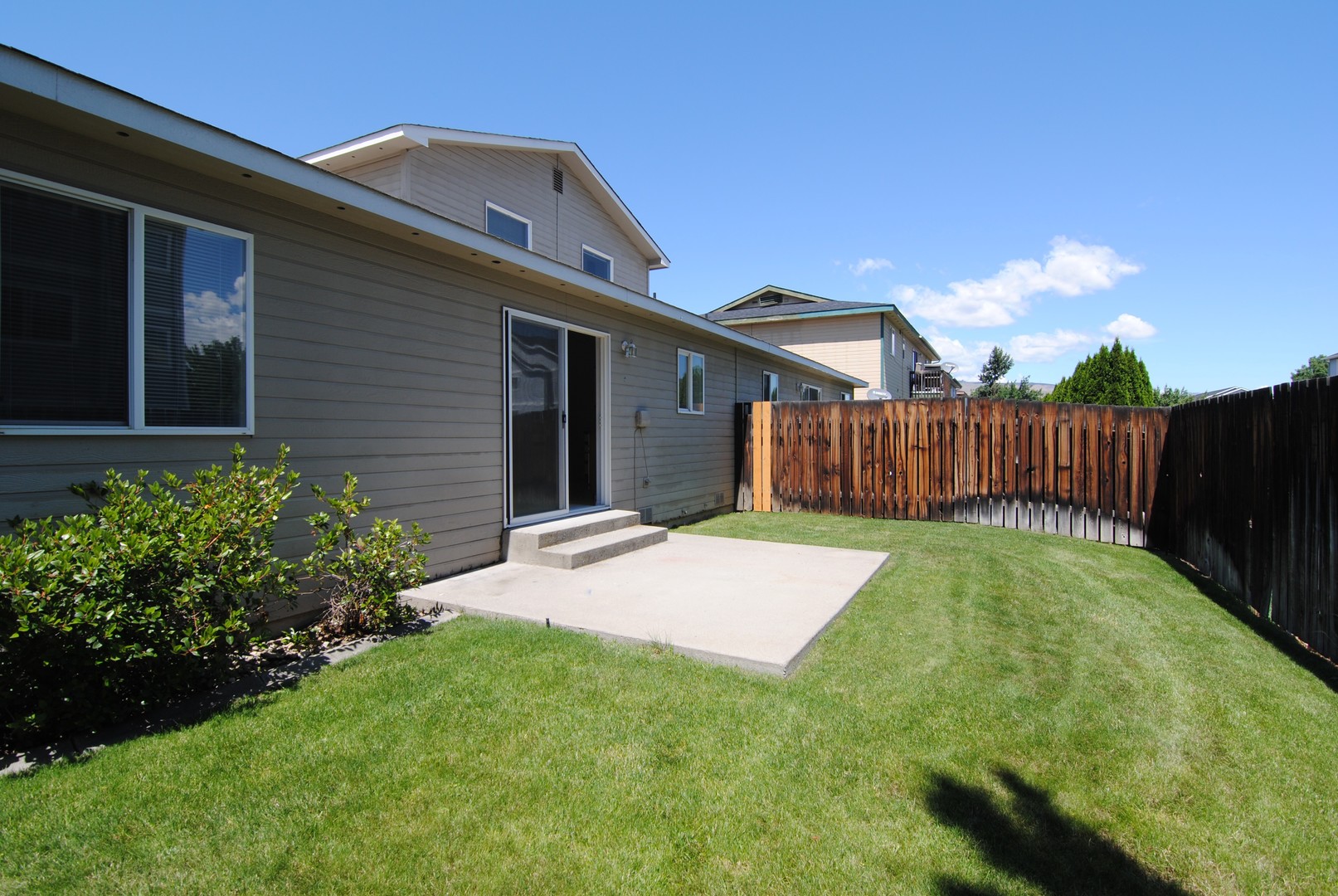 Wenatchee Apartment: 1386 Brown St.