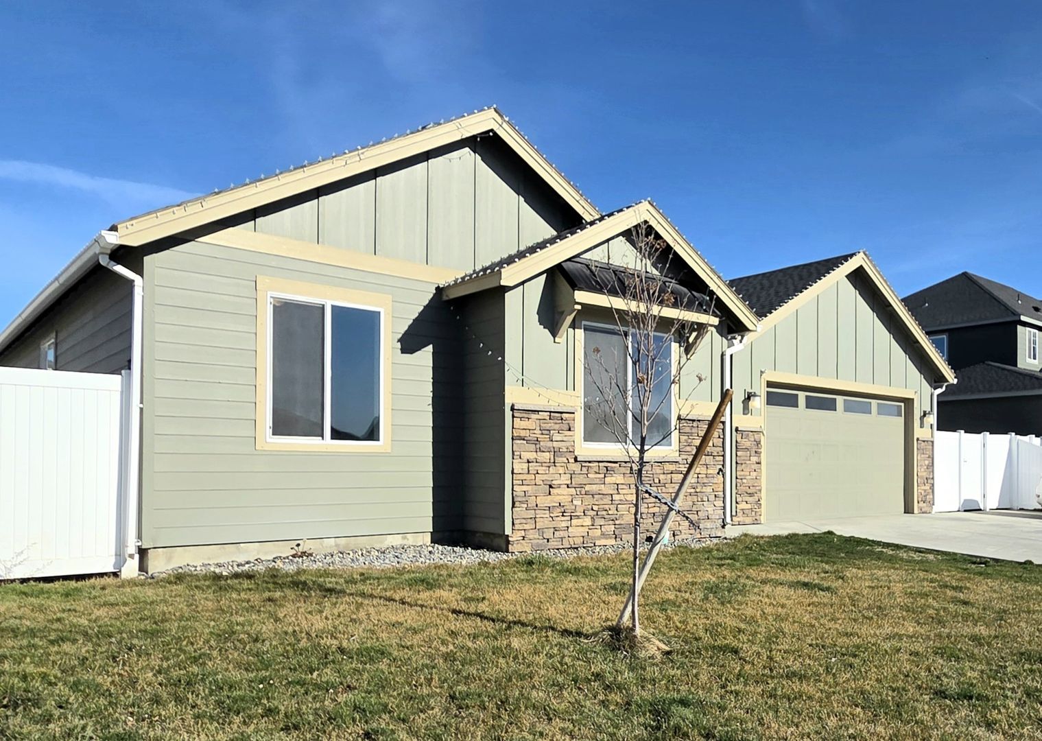 Quincy House: 717 J St. NE